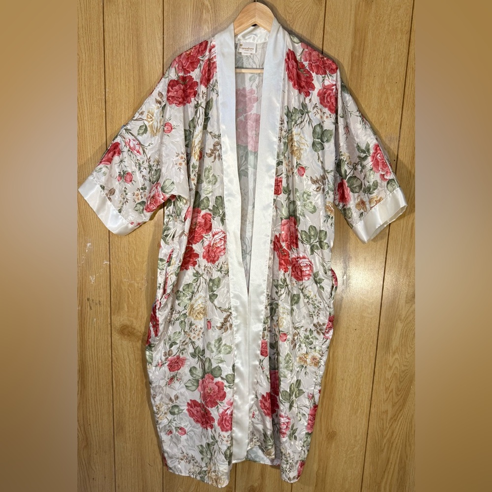 Elegant Floral Satin Robe